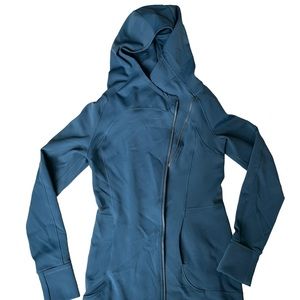 Women’s lululemon full zip hooded jacket